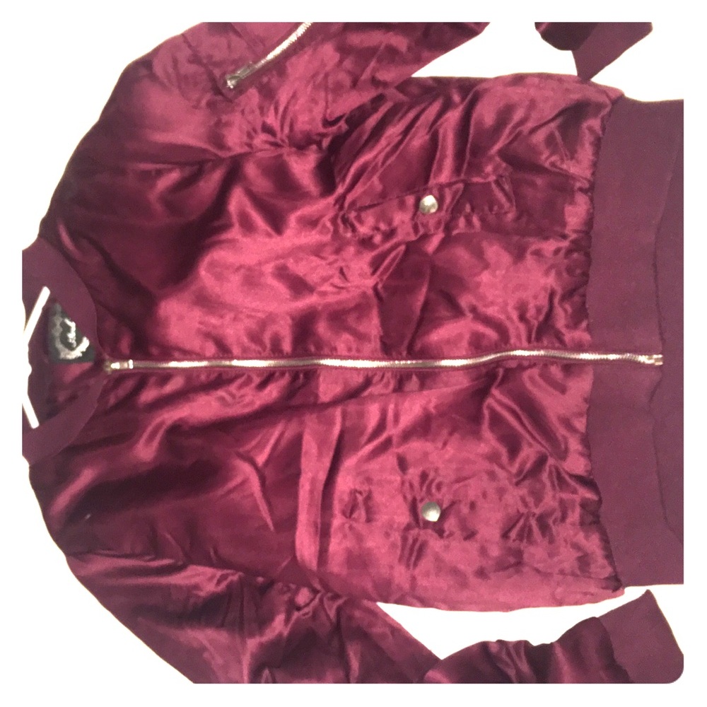 Maroon bomber